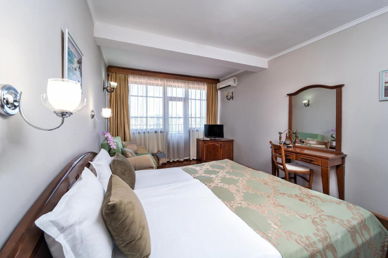 Hotel Izvora كرانيفو المظهر الخارجي الصورة