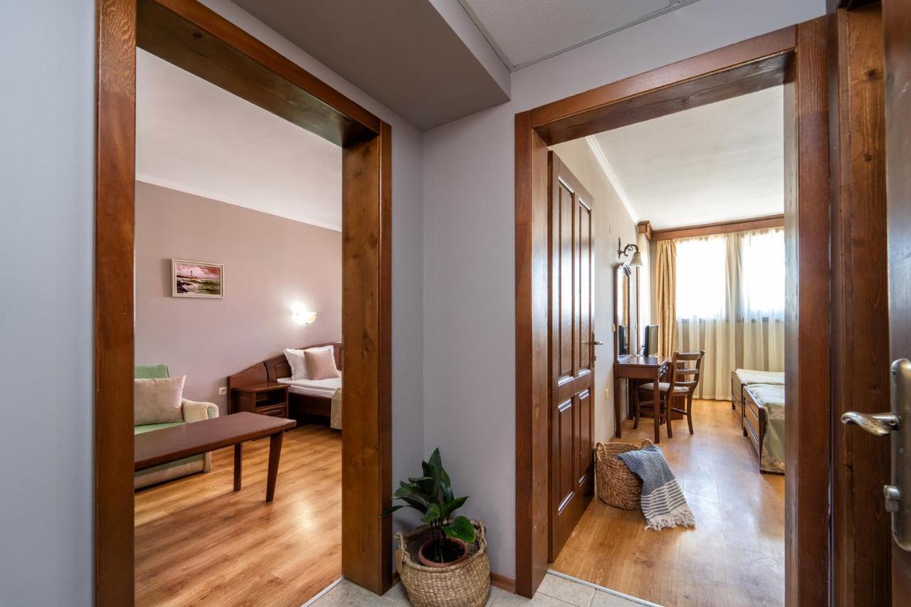 Hotel Izvora كرانيفو المظهر الخارجي الصورة